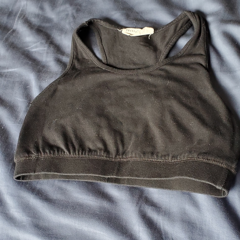 Black racerback sportsbra